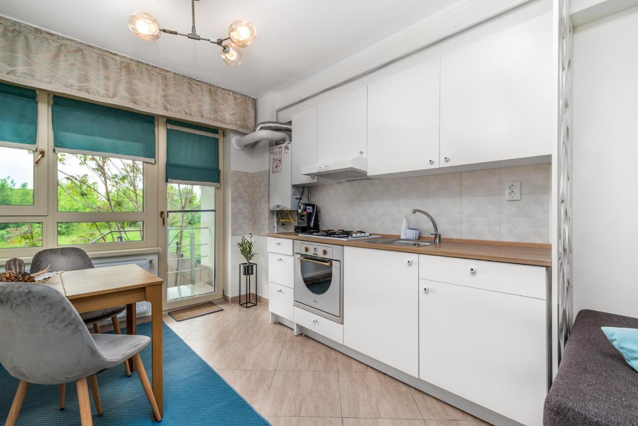 Dreamgarden Airport Apartment & Secure Parking & Airport Shuttle Yaş Dış mekan fotoğraf